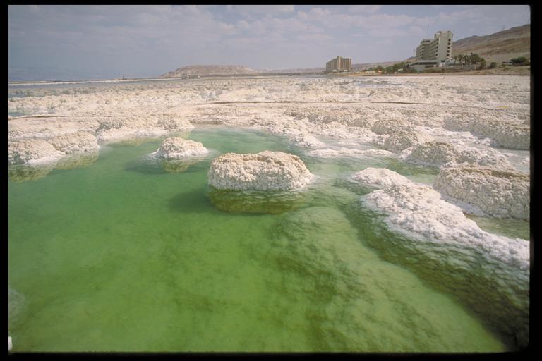 Depósitos de sal en el Mar Muerto. (clickear para agrandar imagen). Fotos: Ministerio de Turismo de Israel.